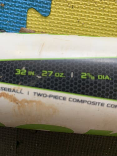 Bat Used USSSA Certified Marucci Composite Hex Composite (-5) 27 oz 32"