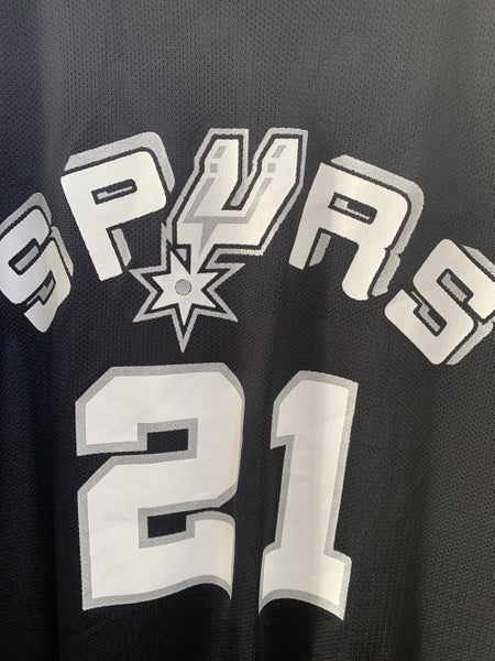 VINTAGE Champion San Antonio Spurs Tim Duncan 21 Jersey Men Adult