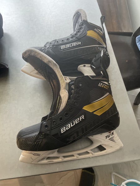 Hockey Skates Senior Used Bauer Supreme UltraSonic Extra Wide Width Size 8