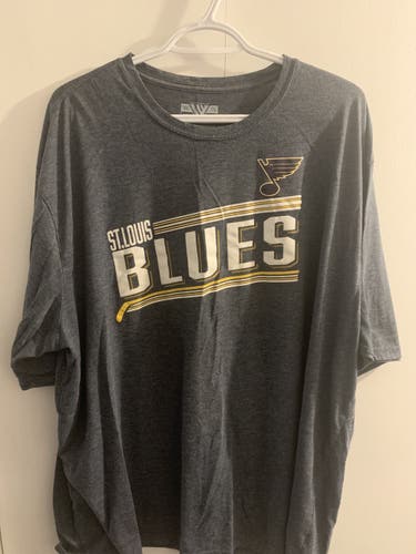 ST.Louis Blues XXL Shirt