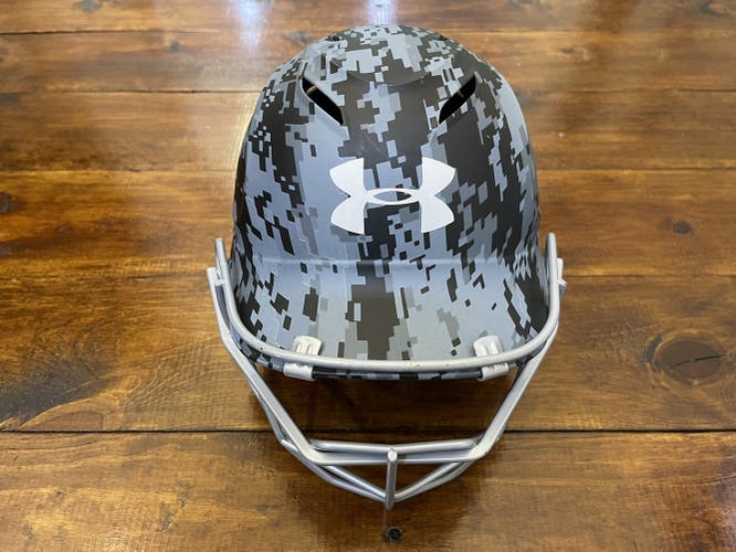 Under Armour UABH100 Batting Helmet With Face Guard Youth 6.5-7.5