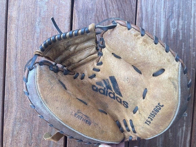 Brown Baseball Glove Used Kid Pitch (9YO-13YO) Adidas Right Hand Throw Catcher's Easy Close 31.5"
