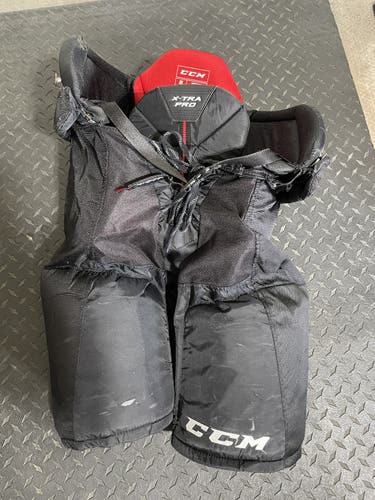 CCM jet speed xtra pro pants large