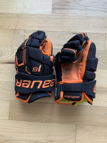 Black Gloves Used Senior Bauer Supreme 1S 14" Pro Stock