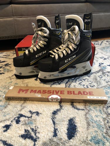 New Junior CCM Tacks Classic Pro+ 9080 SMU Size 3.5 with MASSIVE blades and stock blades