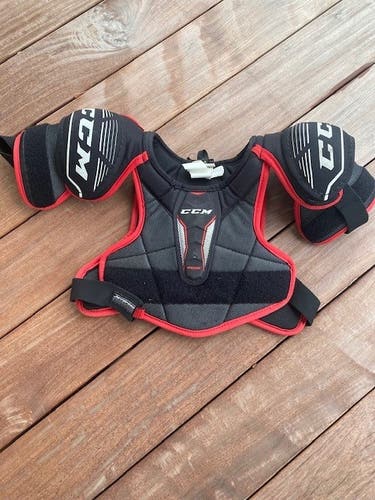 Shoulder Pads Used Junior Medium