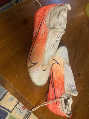 New Size 11 (Women's 12) Nike Vapor edge pro 360