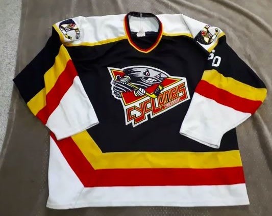 VERY RARE CINCINNATI CYCLONES Jersey Adult Men's Used XL Bauer