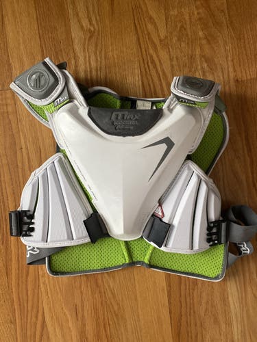 Maverick Max Shoulder Pads