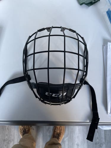 Senior Large CCM Full Cage FM580