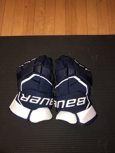 Bauer 14" Pro Stock Supreme 2S Pro Gloves