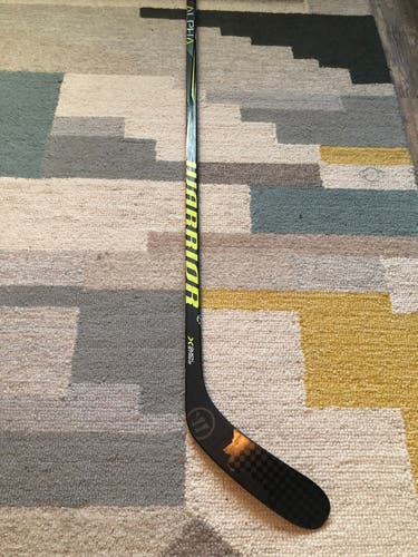 Warrior Alpha QX4 Senior Right Handed Stick 75 Flex Pacioretty W71 Curve USED