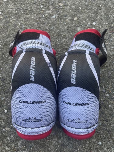 Junior Large Bauer  Challenger Elbow Pads