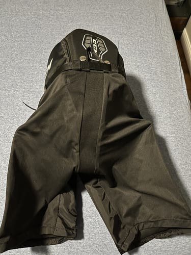 Black Junior XL CCM  QuickLite Hockey Pants