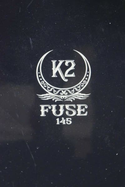 K2 FUSE SNOWBOARD SIZE 145 CM WITH RIDE MEDIUM BINDINGS