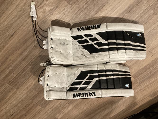 White Junior 26" + 2 Vaughn Velocity VE8 Goalie Leg Pads