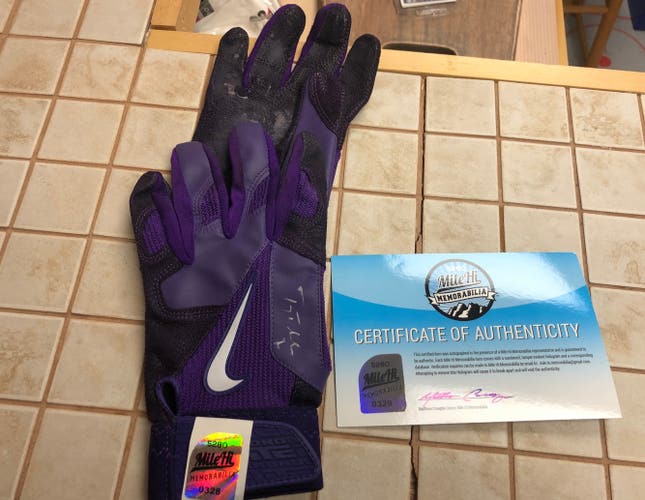 Pro Stock game used NIKE Batting gloves worn and autographed Troy Tulowitzki
