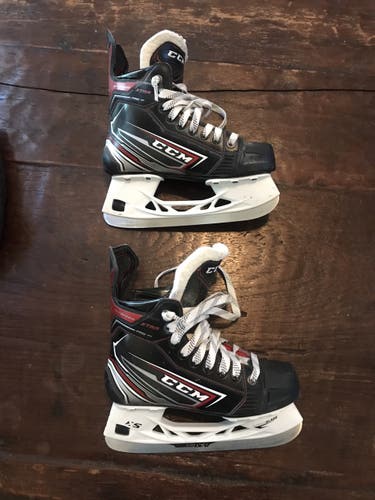 CCM Regular Width Size 3.5 JetSpeed XTRA PRO Hockey Skates
