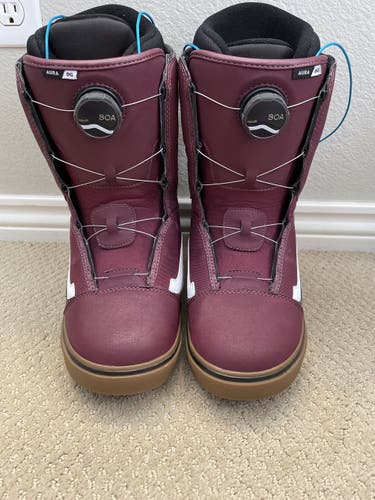 Vans Aura OG Mens 7.5 (Womens 8.5) Burgundy
