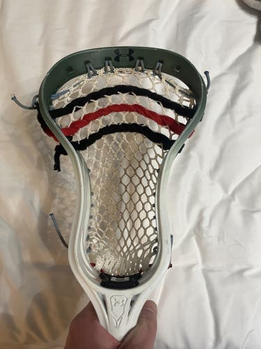 Under Armour Command Strung With Hero 3.0
