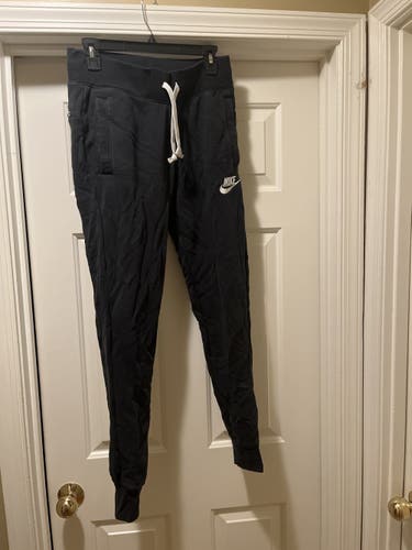 Adult Small Black Nike Joggers