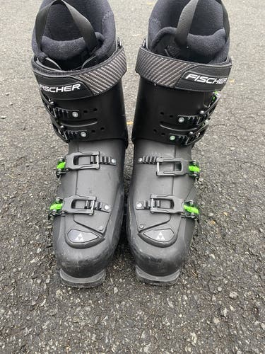 Used All Mountain Medium Flex CRUZAR 90 Ski Boots