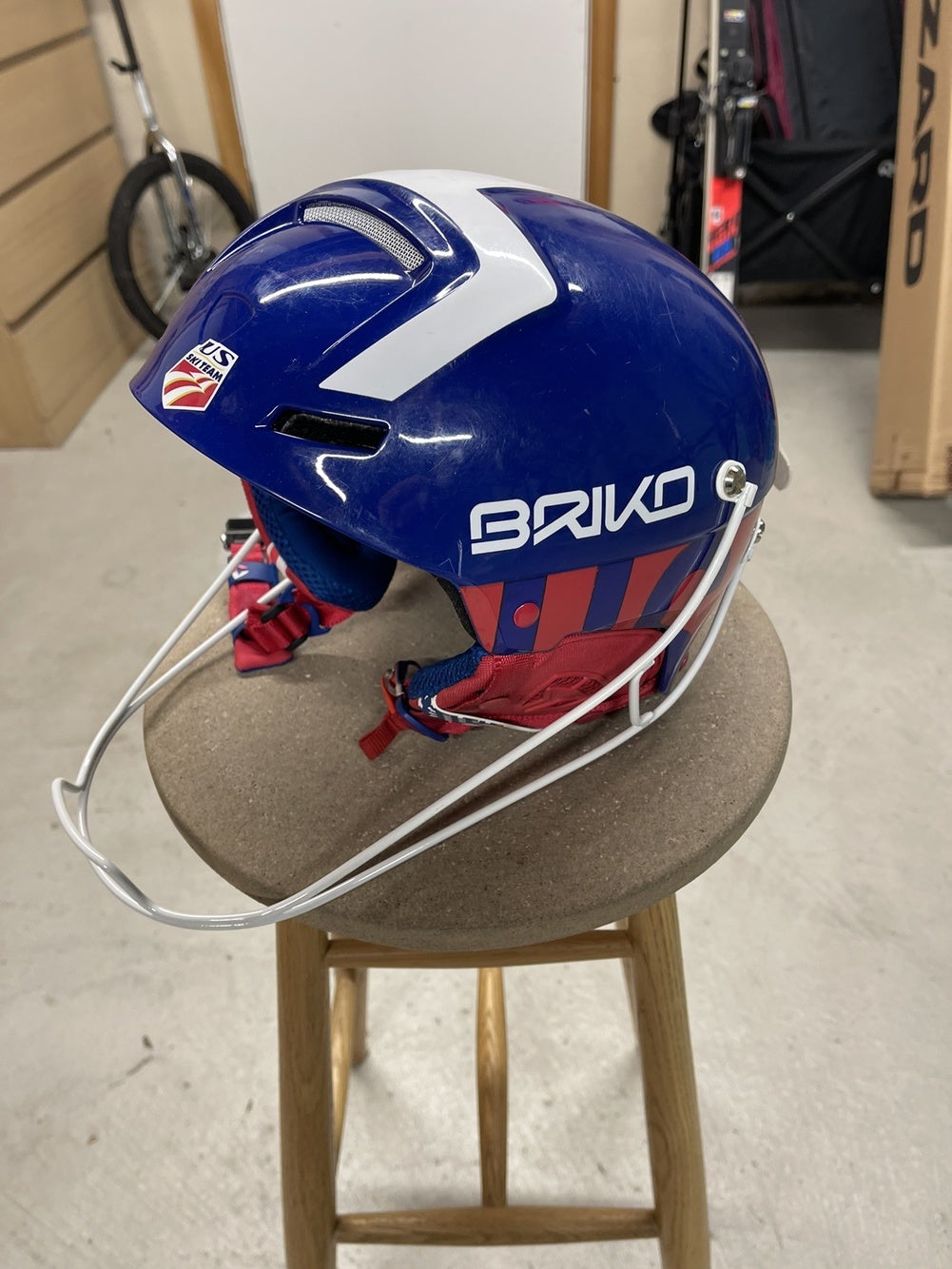 Head Queen 2019 ski Snowboard Winter Sports Helmet with Lens/Visor White M/L New