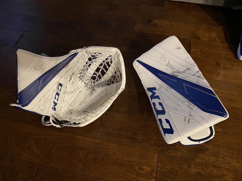 Pro stock CCM Eflex 4 goalie gloves 580 Condon