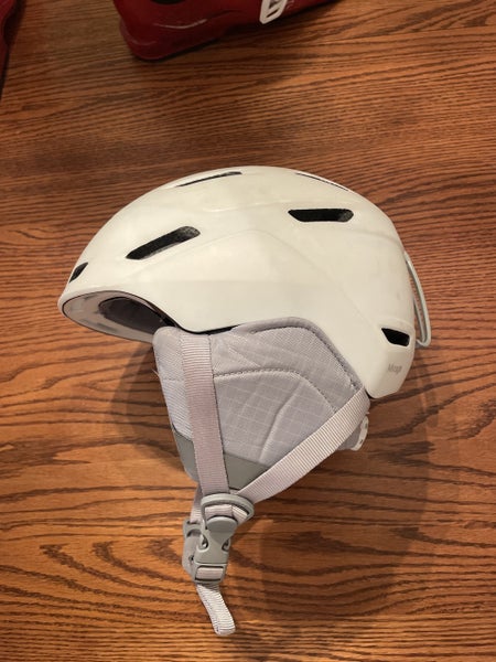 Kid's Small Smith Mirage Helmet FIS Legal