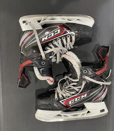Total custom ccm jet speed ft2 hockey skate