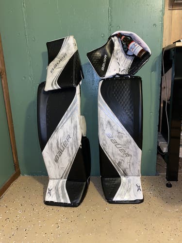 Black Senior 35" Regular Pro Stock Vapor 2X Pro Goalie Full Set