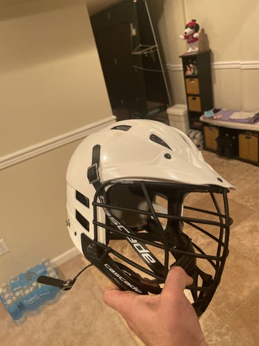 Used Player's Cascade CPV Helmet