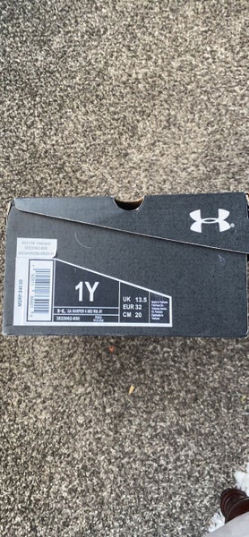Red Cleats Youth Used Men's Molded Cleats Under Armour