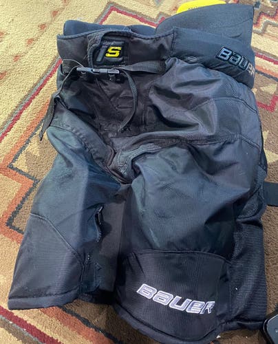 Bauer 1s Senior hockey pants Medium Black