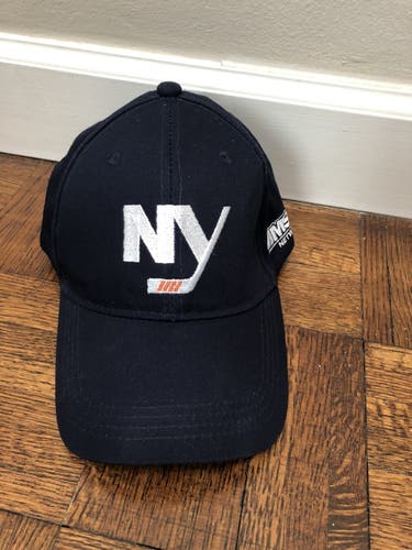 New York Islanders Gameday Hat Never Worn