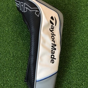 TaylorMade SIM Driver Headcover