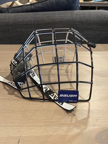 Rare New Medium Bauer RBE III Oreo Cage USA NTDP