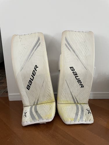 34" Bauer Pro Stock Vapor 2X Pro Goalie Leg Pads