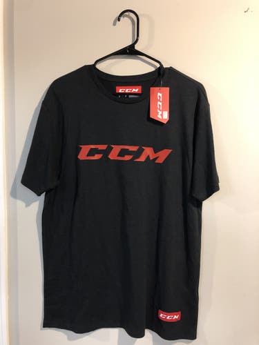 NEW CCM Core Short Sleeve Tee Men's Medium (Black)