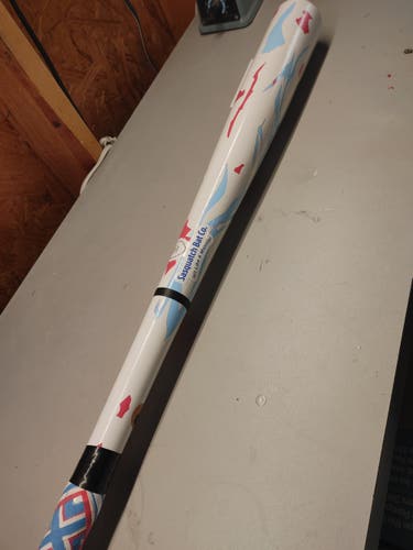 2021 Sasquatch Wood Camo Design (-3) 30 oz 33"