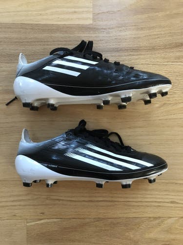 Adidas soccer cleats Size 10.5