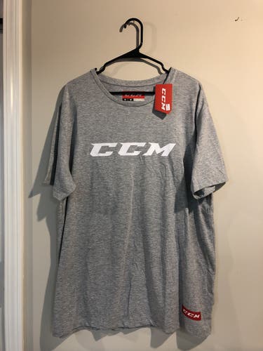 NEW CCM Core Short Sleeve Tee Men's X-Large (Athletic Grey)