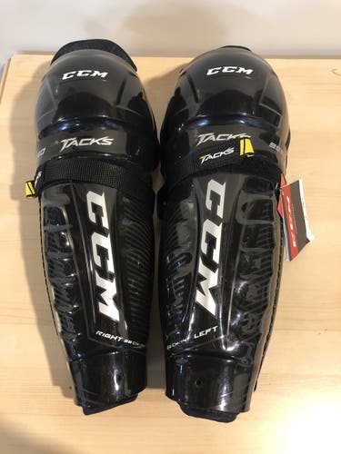 NEW CCM Tacks 9550 Shin Guards 14"
