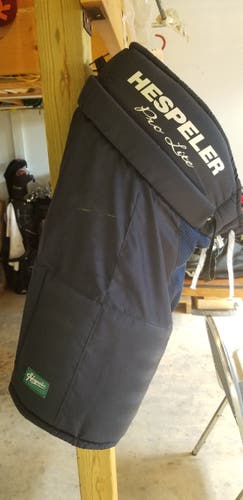 Hespeler Pro lite mens large Hockey Pants
