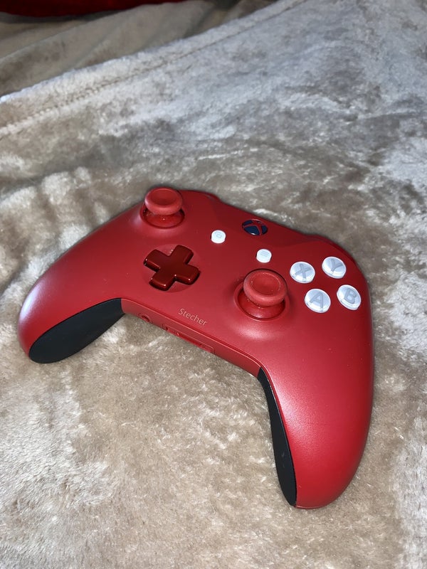 Custom Xbox Controller From Troy Stecher