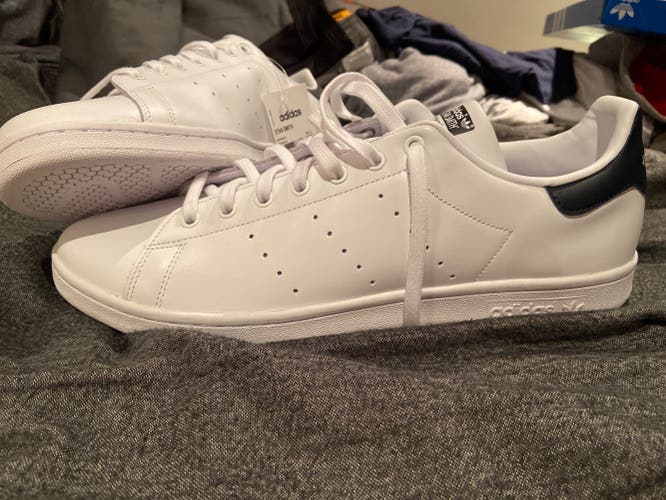ADIDAS Stan Smith Size 14 Shoes