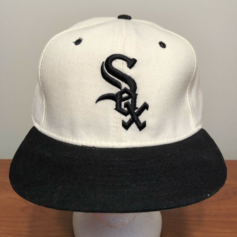 Chicago White Sox Hat Baseball Cap Fitted 7 1/2 New Era Vintage 