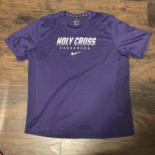 College of the Holy Cross Crusaders NCAA Nike Dri Fit workout T-Shirt Size XXL