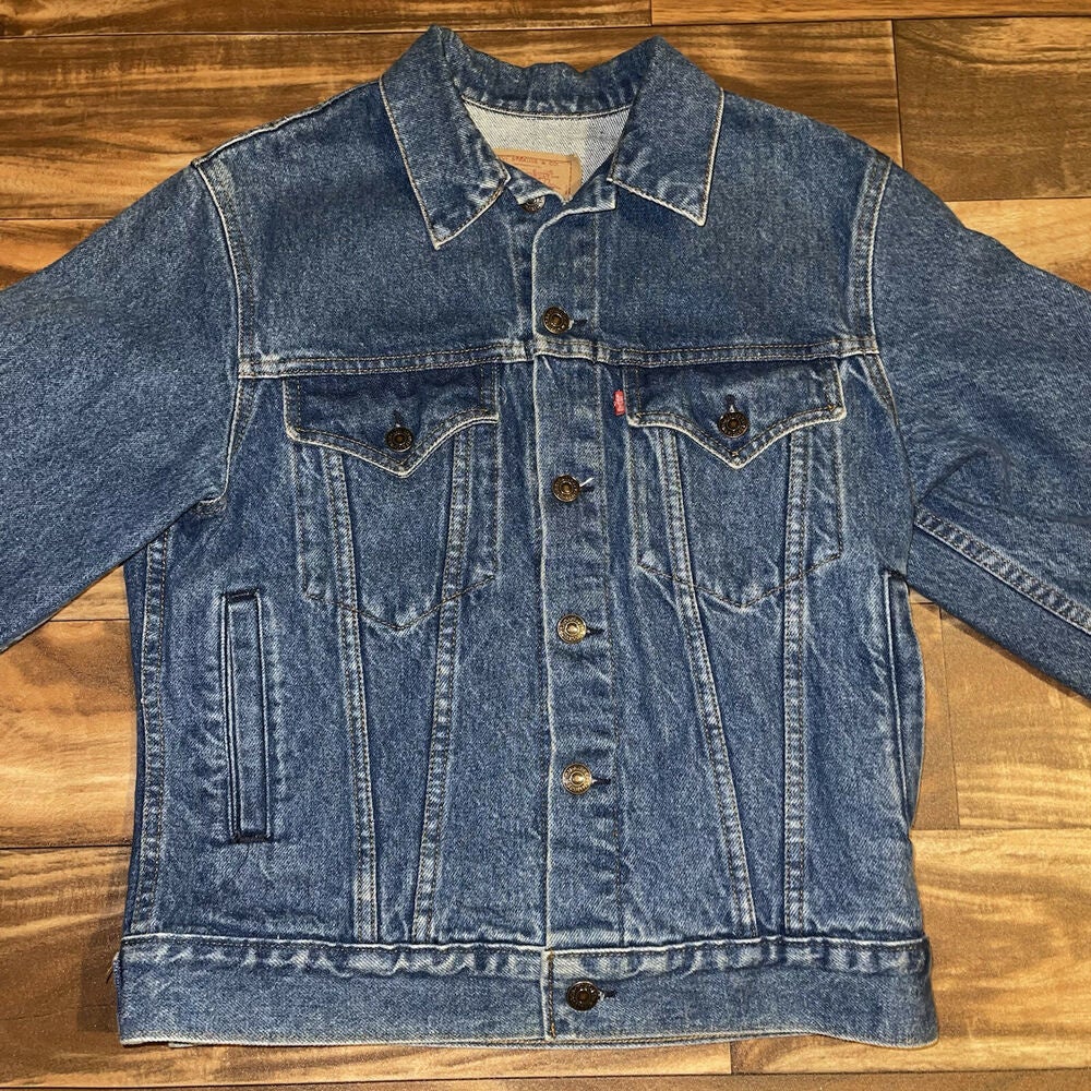 Vintage Levi's Classic Denim Jean Button Trucker Jacket Size 18