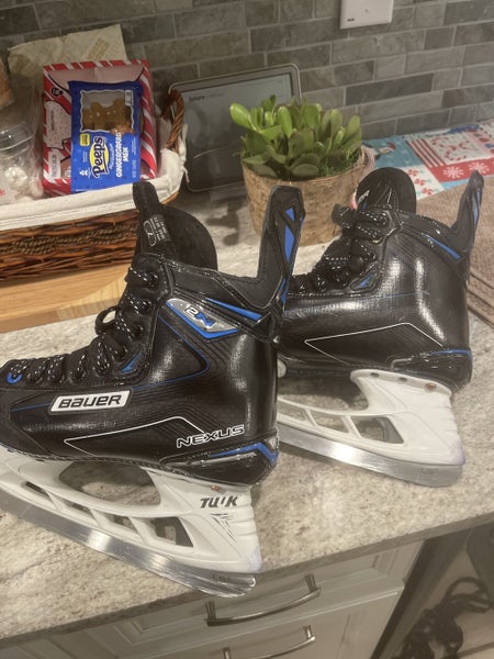 Senior Bauer Nexus 2N Hockey Skates Regular Width Size 7D 119